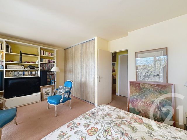 Appartement F3 à vendre - 3 pièces - 65.63 m2 - THIAIS - 94 - ILE-DE-FRANCE - Century 21 A.A.R.S. Immo