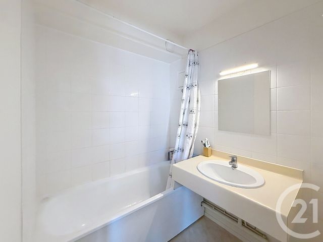 Appartement F2 bis à vendre - 3 pièces - 60.36 m2 - THIAIS - 94 - ILE-DE-FRANCE - Century 21 A.A.R.S. Immo