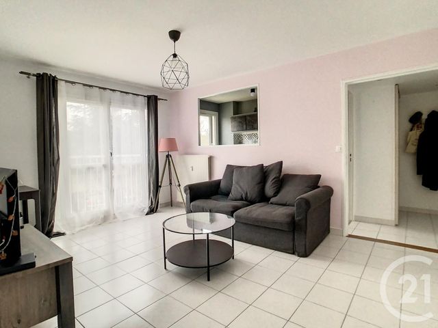 Appartement F2 à vendre - 2 pièces - 43.0 m2 - THIAIS - 94 - ILE-DE-FRANCE - Century 21 A.A.R.S. Immo