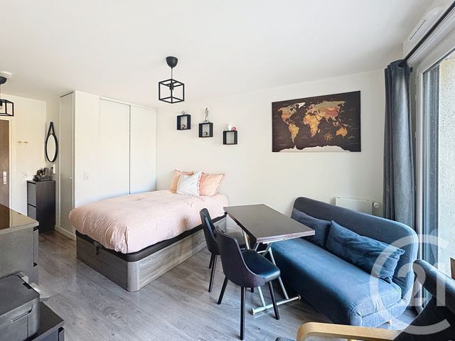 Appartement Studio à vendre - 1 pièce - 28.45 m2 - THIAIS - 94 - ILE-DE-FRANCE - Century 21 A.A.R.S. Immo