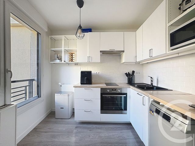 Appartement Studio à vendre - 1 pièce - 28.45 m2 - THIAIS - 94 - ILE-DE-FRANCE - Century 21 A.A.R.S. Immo