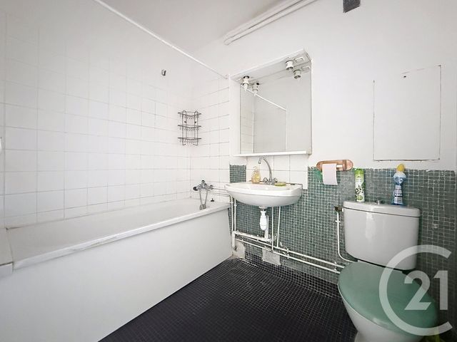 Appartement F1 à vendre - 1 pièce - 31.91 m2 - PARIS - 75019 - ILE-DE-FRANCE - Century 21 A.A.R.S. Immo