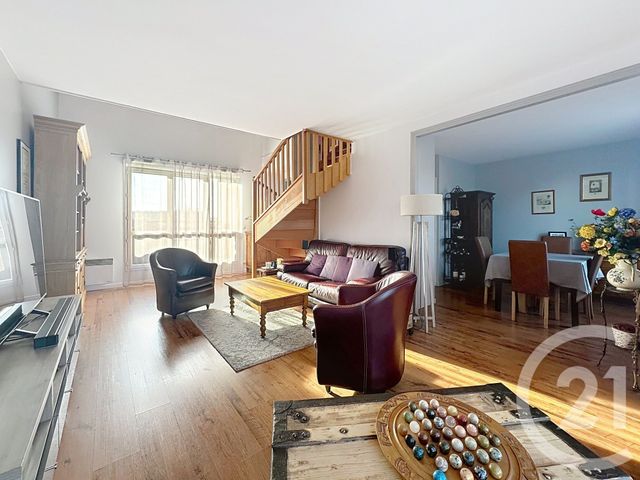 Appartement F5 à vendre - 5 pièces - 98.4 m2 - CHOISY LE ROI - 94 - ILE-DE-FRANCE - Century 21 A.A.R.S. Immo