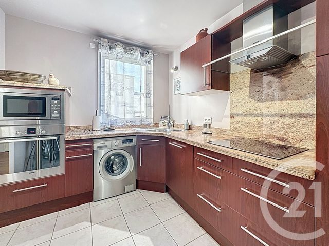 Appartement F5 à vendre - 5 pièces - 98.4 m2 - CHOISY LE ROI - 94 - ILE-DE-FRANCE - Century 21 A.A.R.S. Immo