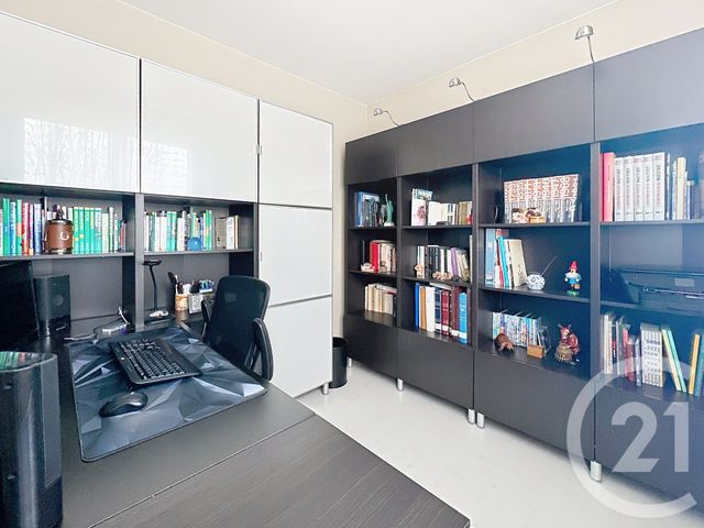 Appartement F5 à vendre - 5 pièces - 98.4 m2 - CHOISY LE ROI - 94 - ILE-DE-FRANCE - Century 21 A.A.R.S. Immo