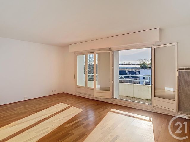 Appartement à vendre - 2 pièces - 46.77 m2 - THIAIS - 94 - ILE-DE-FRANCE - Century 21 A.A.R.S. Immo