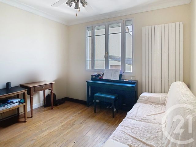 Afficher la photo en grand maison à vendre - 8 pièces - 180.0 m2 - MAISONS ALFORT - 94 - ILE-DE-FRANCE - Century 21 A.A.R.S. Immo