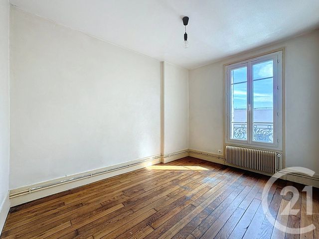 Appartement F2 à vendre - 2 pièces - 26.7 m2 - VILLEJUIF - 94 - ILE-DE-FRANCE - Century 21 A.A.R.S. Immo