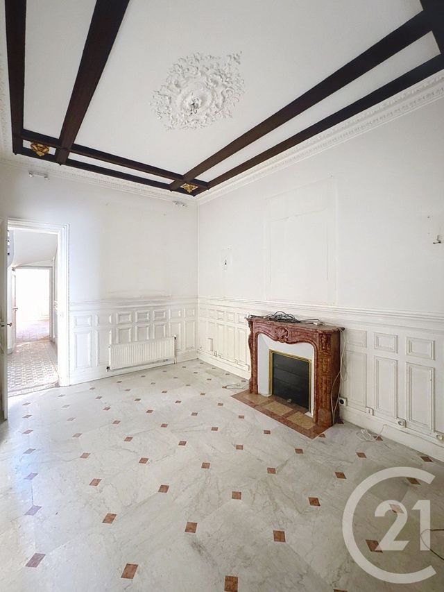 maison à vendre - 11 pièces - 194.17 m2 - VILLEJUIF - 94 - ILE-DE-FRANCE - Century 21 A.A.R.S. Immo