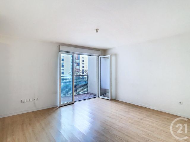 Appartement F1 à vendre - 1 pièce - 31.29 m2 - THIAIS - 94 - ILE-DE-FRANCE - Century 21 A.A.R.S. Immo