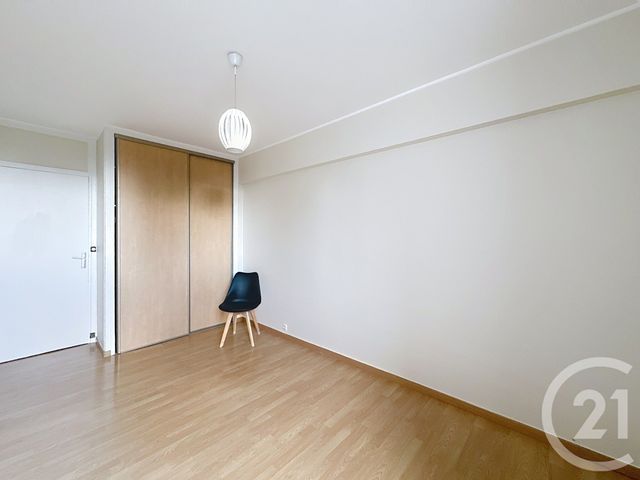 Appartement F4 à vendre - 4 pièces - 66.73 m2 - THIAIS - 94 - ILE-DE-FRANCE - Century 21 A.A.R.S. Immo