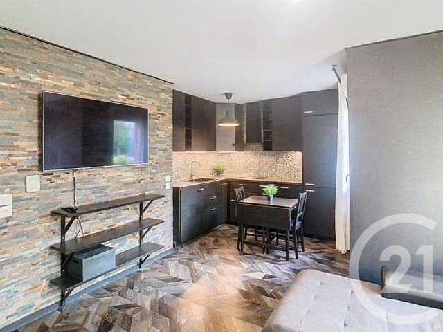 Appartement Studio à louer - 1 pièce - 28.0 m2 - THIAIS - 94 - ILE-DE-FRANCE - Century 21 A.A.R.S. Immo