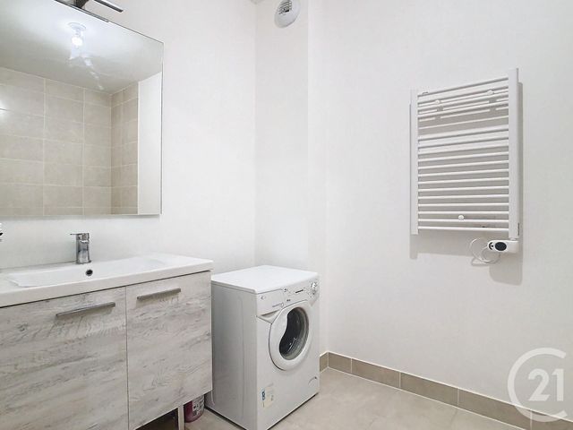 Appartement F3 à vendre - 3 pièces - 65.35 m2 - THIAIS - 94 - ILE-DE-FRANCE - Century 21 A.A.R.S. Immo