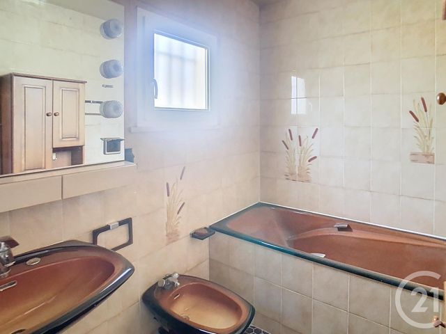 maison à vendre - 6 pièces - 113.41 m2 - THIAIS - 94 - ILE-DE-FRANCE - Century 21 A.A.R.S. Immo