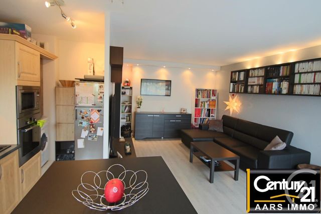 Afficher la photo en grand Appartement F2 à vendre - 2 pièces - 49.0 m2 - THIAIS - 94 - ILE-DE-FRANCE - Century 21 A.A.R.S. Immo
