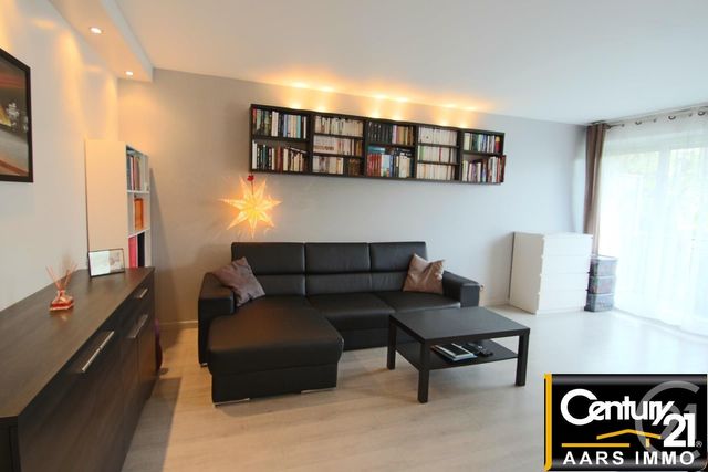 Afficher la photo en grand Appartement F2 à vendre - 2 pièces - 49.0 m2 - THIAIS - 94 - ILE-DE-FRANCE - Century 21 A.A.R.S. Immo