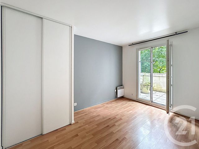 Afficher la photo en grand Appartement à vendre - 2 pièces - 41.4 m2 - THIAIS - 94 - ILE-DE-FRANCE - Century 21 A.A.R.S. Immo