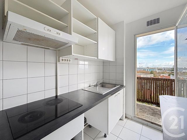 Afficher la photo en grand Appartement F2 à vendre - 2 pièces - 44.0 m2 - CHOISY LE ROI - 94 - ILE-DE-FRANCE - Century 21 A.A.R.S. Immo