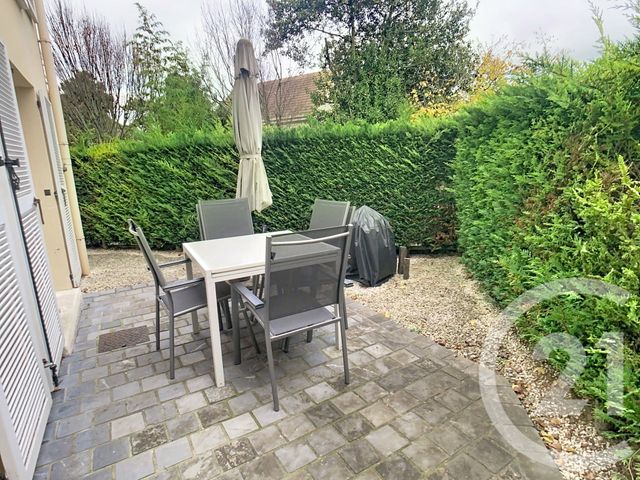 Appartement F3 à louer THIAIS