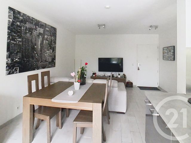 Appartement F3 à louer - 3 pièces - 59.49 m2 - THIAIS - 94 - ILE-DE-FRANCE - Century 21 A.A.R.S. Immo