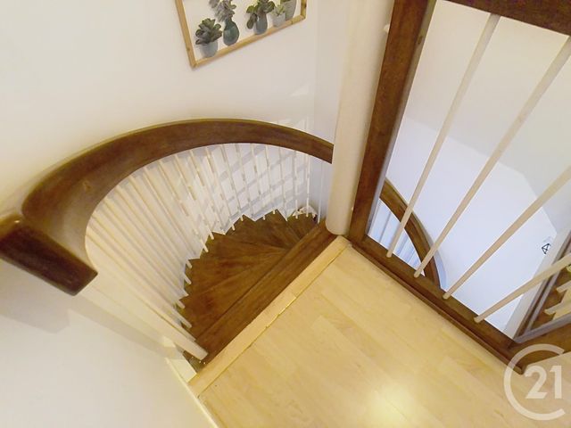 Appartement Duplex à vendre - 4 pièces - 90.6 m2 - THIAIS - 94 - ILE-DE-FRANCE - Century 21 A.A.R.S. Immo