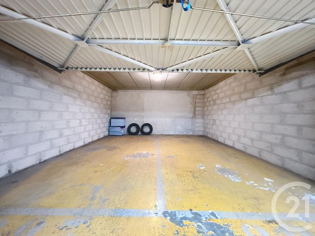 parking à vendre - 30.0 m2 - PARIS - 75013 - ILE-DE-FRANCE - Century 21 A.A.R.S. Immo