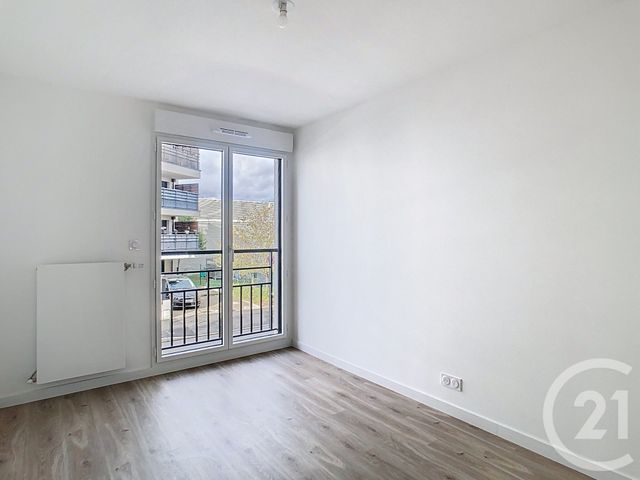 Afficher la photo en grand Appartement F3 à louer - 3 pièces - 67.22 m2 - THIAIS - 94 - ILE-DE-FRANCE - Century 21 A.A.R.S. Immo