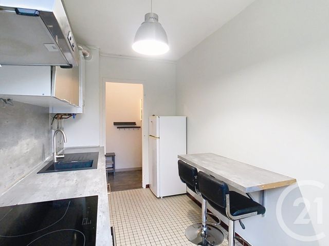 Afficher la photo en grand Appartement F2 à louer - 2 pièces - 47.1 m2 - THIAIS - 94 - ILE-DE-FRANCE - Century 21 A.A.R.S. Immo