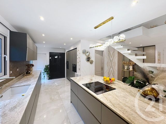 maison à vendre - 6 pièces - 160.0 m2 - THIAIS - 94 - ILE-DE-FRANCE - Century 21 A.A.R.S. Immo