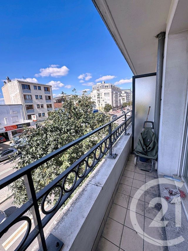 Appartement F2 à vendre - 2 pièces - 45.86 m2 - ANTONY - 92 - ILE-DE-FRANCE - Century 21 A.A.R.S. Immo