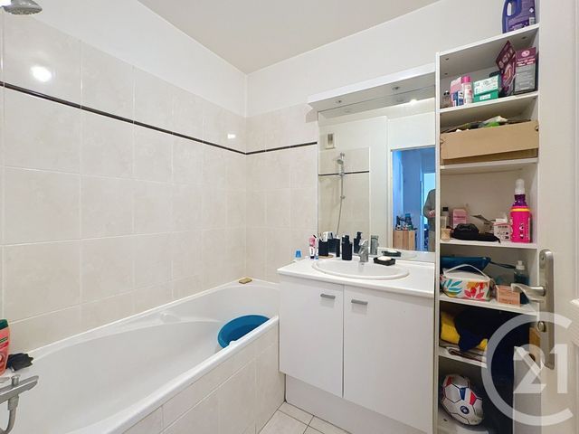 Appartement F2 à vendre - 2 pièces - 45.86 m2 - ANTONY - 92 - ILE-DE-FRANCE - Century 21 A.A.R.S. Immo