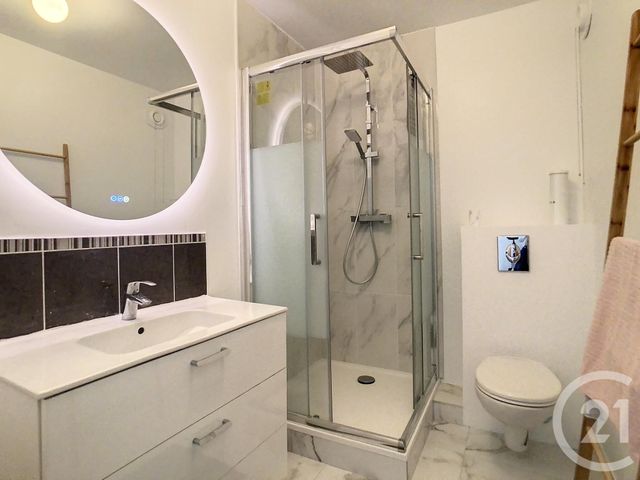 Afficher la photo en grand Appartement F5 à louer - 5 pièces - 96.0 m2 - THIAIS - 94 - ILE-DE-FRANCE - Century 21 A.A.R.S. Immo