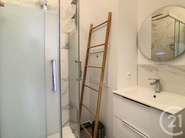 Afficher la photo en grand Appartement F5 à louer - 5 pièces - 96.0 m2 - THIAIS - 94 - ILE-DE-FRANCE - Century 21 A.A.R.S. Immo