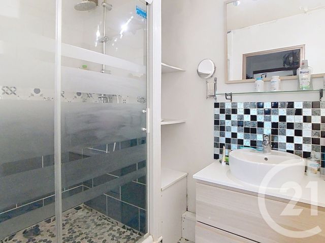 Appartement F2 à vendre - 2 pièces - 45.09 m2 - THIAIS - 94 - ILE-DE-FRANCE - Century 21 A.A.R.S. Immo