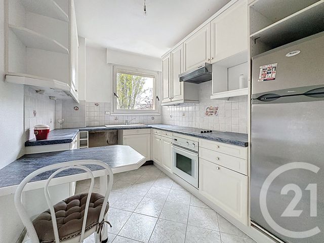 Appartement F3 à vendre - 3 pièces - 64.36 m2 - CHOISY LE ROI - 94 - ILE-DE-FRANCE - Century 21 A.A.R.S. Immo