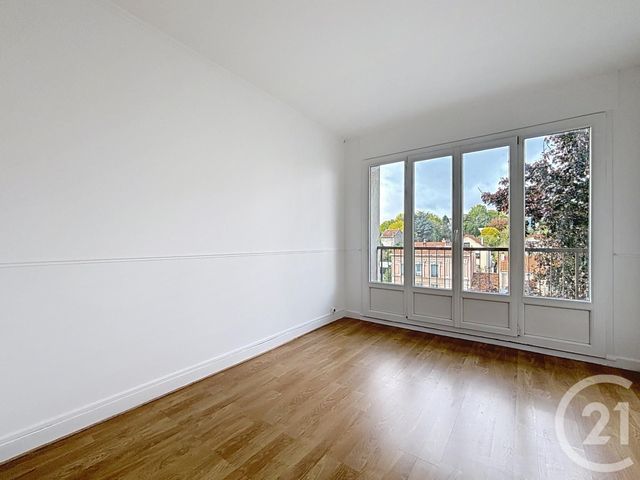 Appartement F2 à vendre - 2 pièces - 44.0 m2 - CHOISY LE ROI - 94 - ILE-DE-FRANCE - Century 21 A.A.R.S. Immo