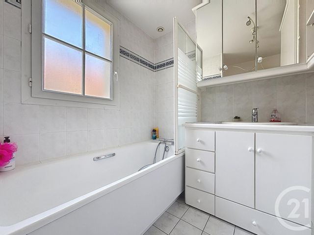 maison à vendre - 5 pièces - 100.0 m2 - THIAIS - 94 - ILE-DE-FRANCE - Century 21 A.A.R.S. Immo