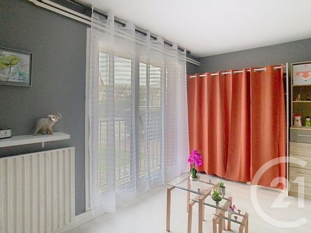 Appartement Studio à vendre - 1 pièce - 38.04 m2 - THIAIS - 94 - ILE-DE-FRANCE - Century 21 A.A.R.S. Immo