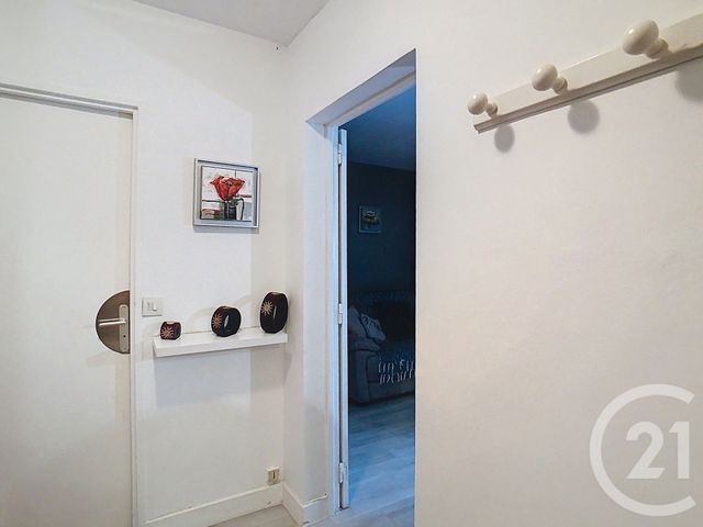 Appartement Studio à vendre - 1 pièce - 38.04 m2 - THIAIS - 94 - ILE-DE-FRANCE - Century 21 A.A.R.S. Immo