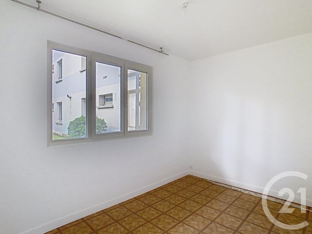 Appartement F2 à louer - 2 pièces - 47.23 m2 - VILLEJUIF - 94 - ILE-DE-FRANCE - Century 21 A.A.R.S. Immo