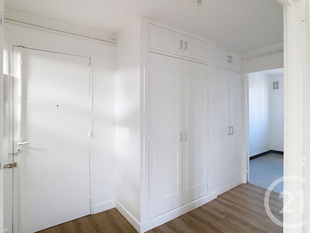 Appartement F2 à louer - 2 pièces - 47.61 m2 - VILLEJUIF - 94 - ILE-DE-FRANCE - Century 21 A.A.R.S. Immo