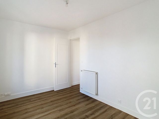 Appartement F2 à louer - 2 pièces - 47.61 m2 - VILLEJUIF - 94 - ILE-DE-FRANCE - Century 21 A.A.R.S. Immo
