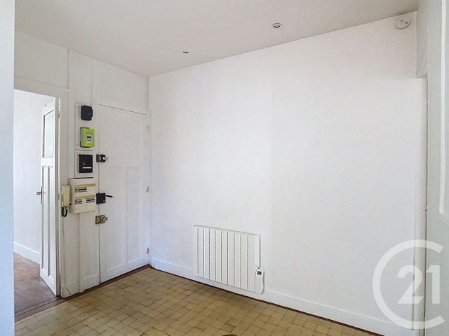 Appartement F2 à louer - 2 pièces - 33.61 m2 - VILLEJUIF - 94 - ILE-DE-FRANCE - Century 21 A.A.R.S. Immo