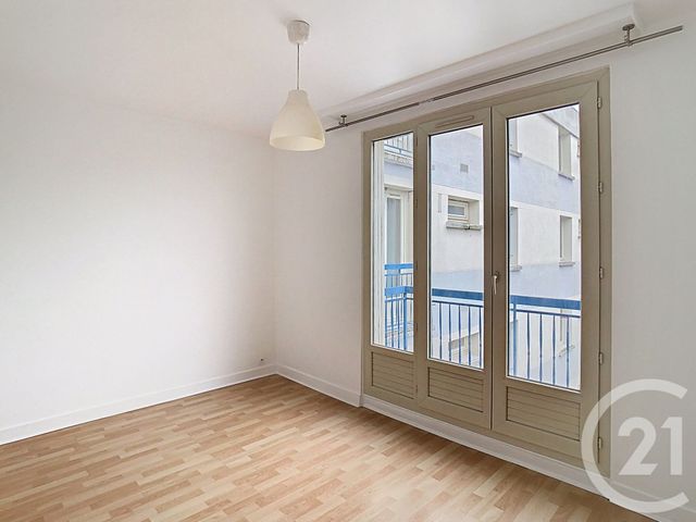 Appartement F3 à louer - 3 pièces - 63.88 m2 - VILLEJUIF - 94 - ILE-DE-FRANCE - Century 21 A.A.R.S. Immo