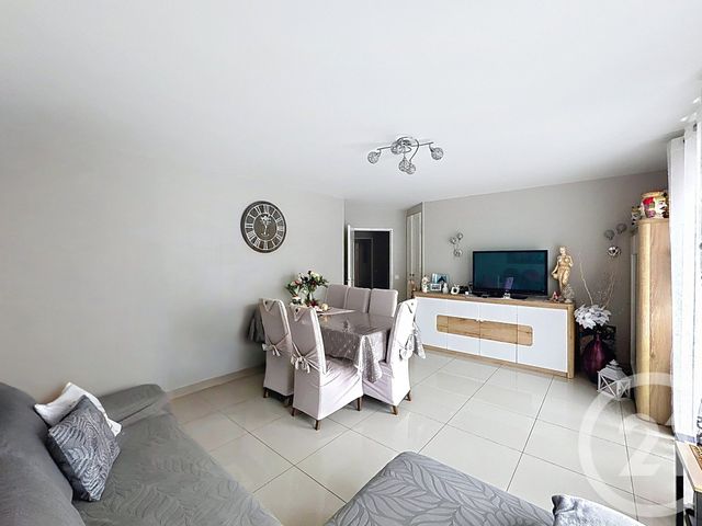 Appartement F3 à vendre - 3 pièces - 72.0 m2 - THIAIS - 94 - ILE-DE-FRANCE - Century 21 A.A.R.S. Immo
