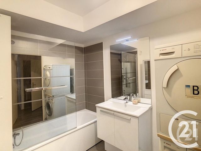 Appartement F3 à louer - 3 pièces - 56.37 m2 - ORLY - 94 - ILE-DE-FRANCE - Century 21 A.A.R.S. Immo