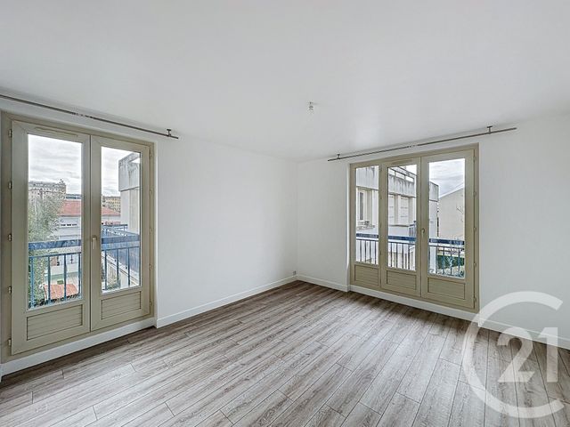 Appartement F2 à louer - 2 pièces - 47.78 m2 - VILLEJUIF - 94 - ILE-DE-FRANCE - Century 21 A.A.R.S. Immo