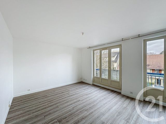 Appartement Studio à louer - 1 pièce - 30.02 m2 - VILLEJUIF - 94 - ILE-DE-FRANCE - Century 21 A.A.R.S. Immo