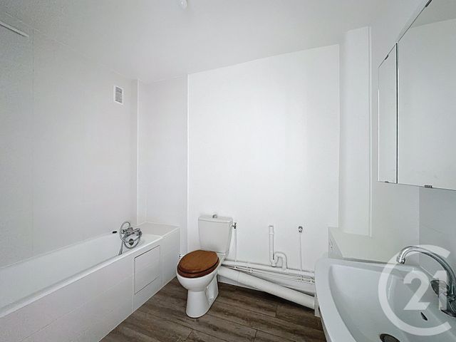 Appartement Studio à louer - 1 pièce - 30.02 m2 - VILLEJUIF - 94 - ILE-DE-FRANCE - Century 21 A.A.R.S. Immo