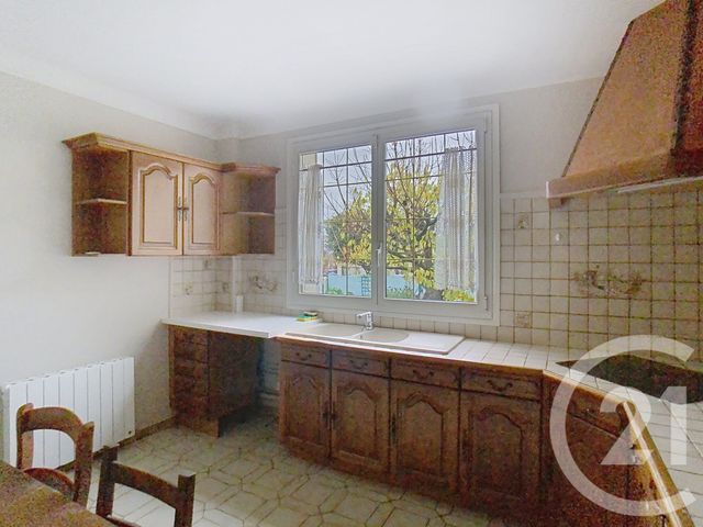 Appartement F3 à louer - 3 pièces - 60.22 m2 - THIAIS - 94 - ILE-DE-FRANCE - Century 21 A.A.R.S. Immo